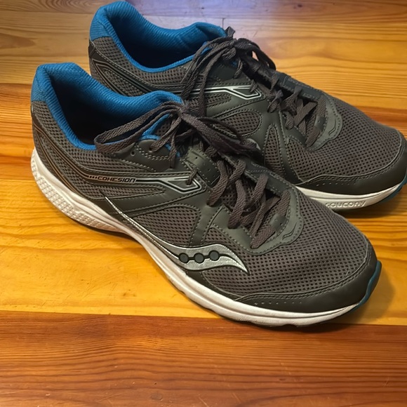 Saucony size 11 men’s great condition - Picture 1 of 6